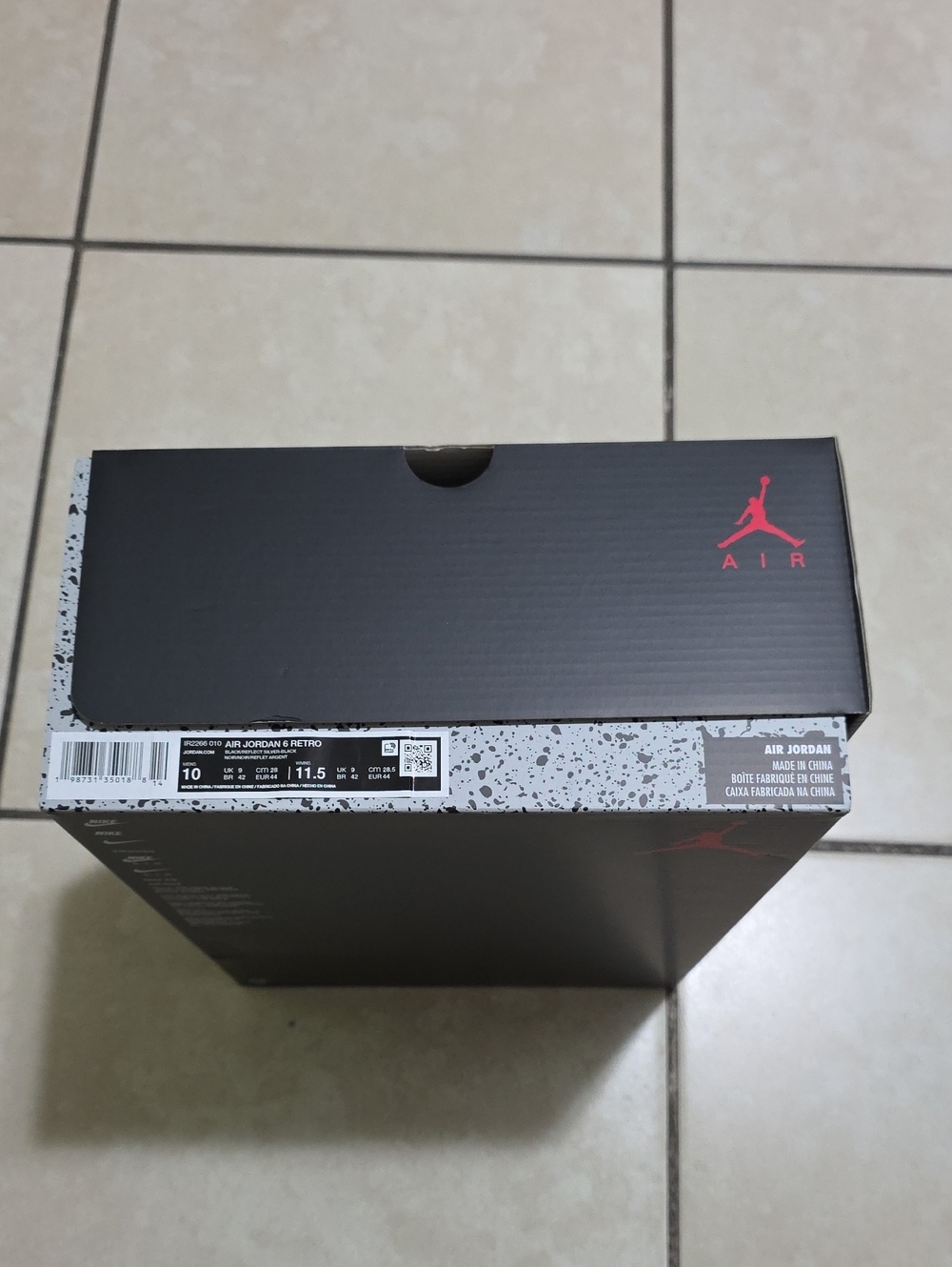 Empty Shoe Box - Picture 3 of 7
